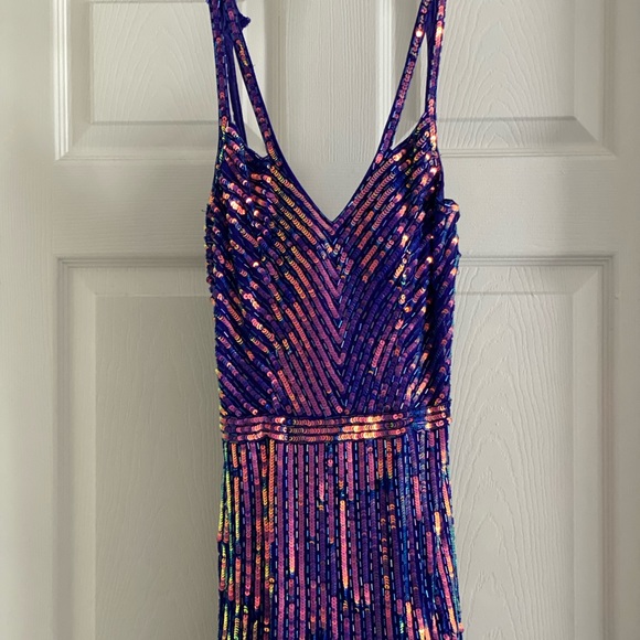 Prom or party dress. - Picture 3 of 6